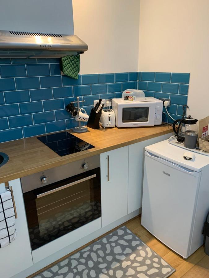 Apartment Comfy New Self Contained 1 Bed Flat - Modern! *